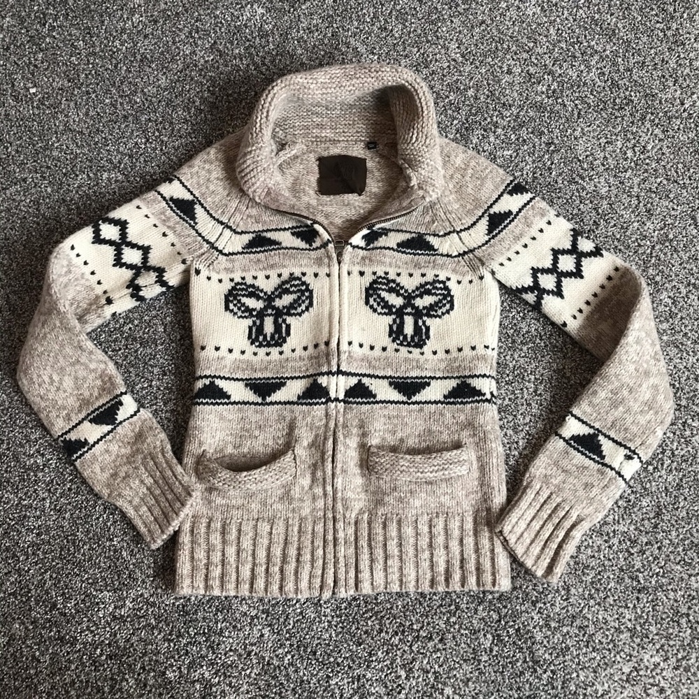 TNA Cardigan, Size XS/S